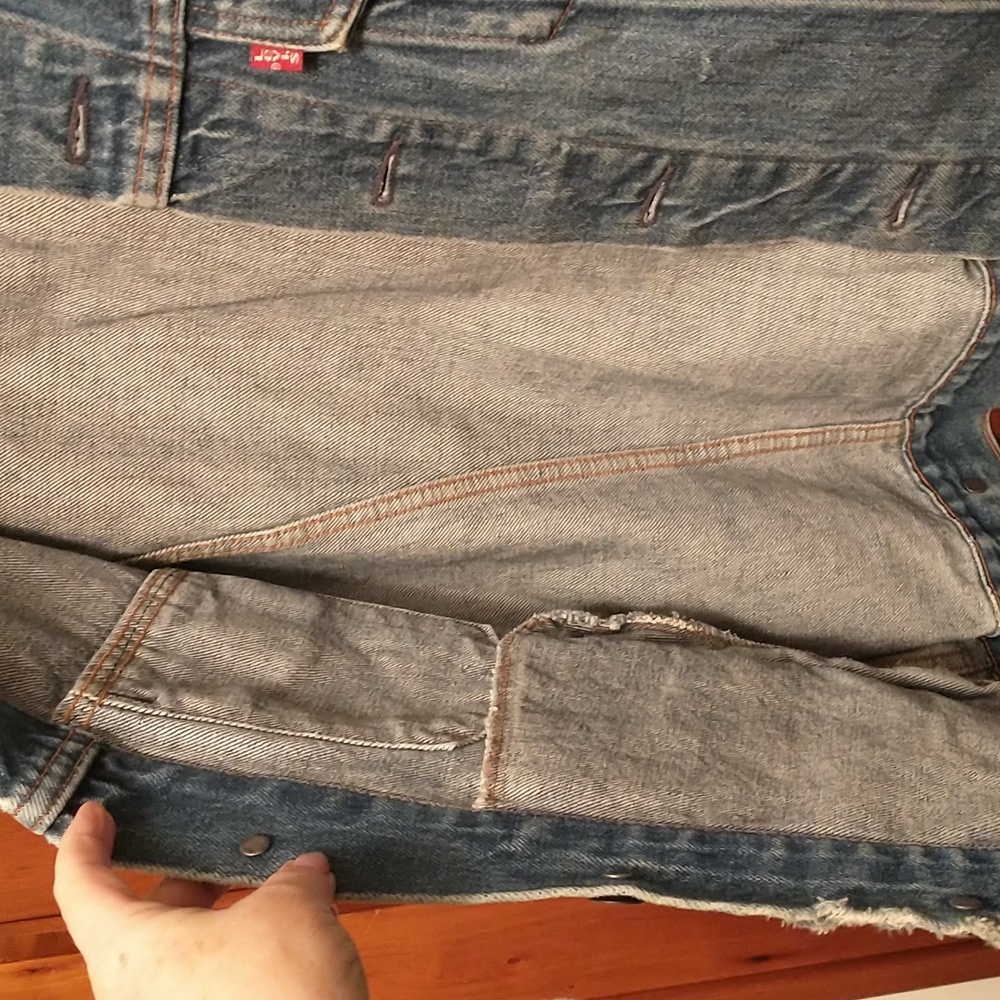 Vintage Levi's "Type III" 70506 0214 Red Tab Trucker Jacket - Picture 5 of 7